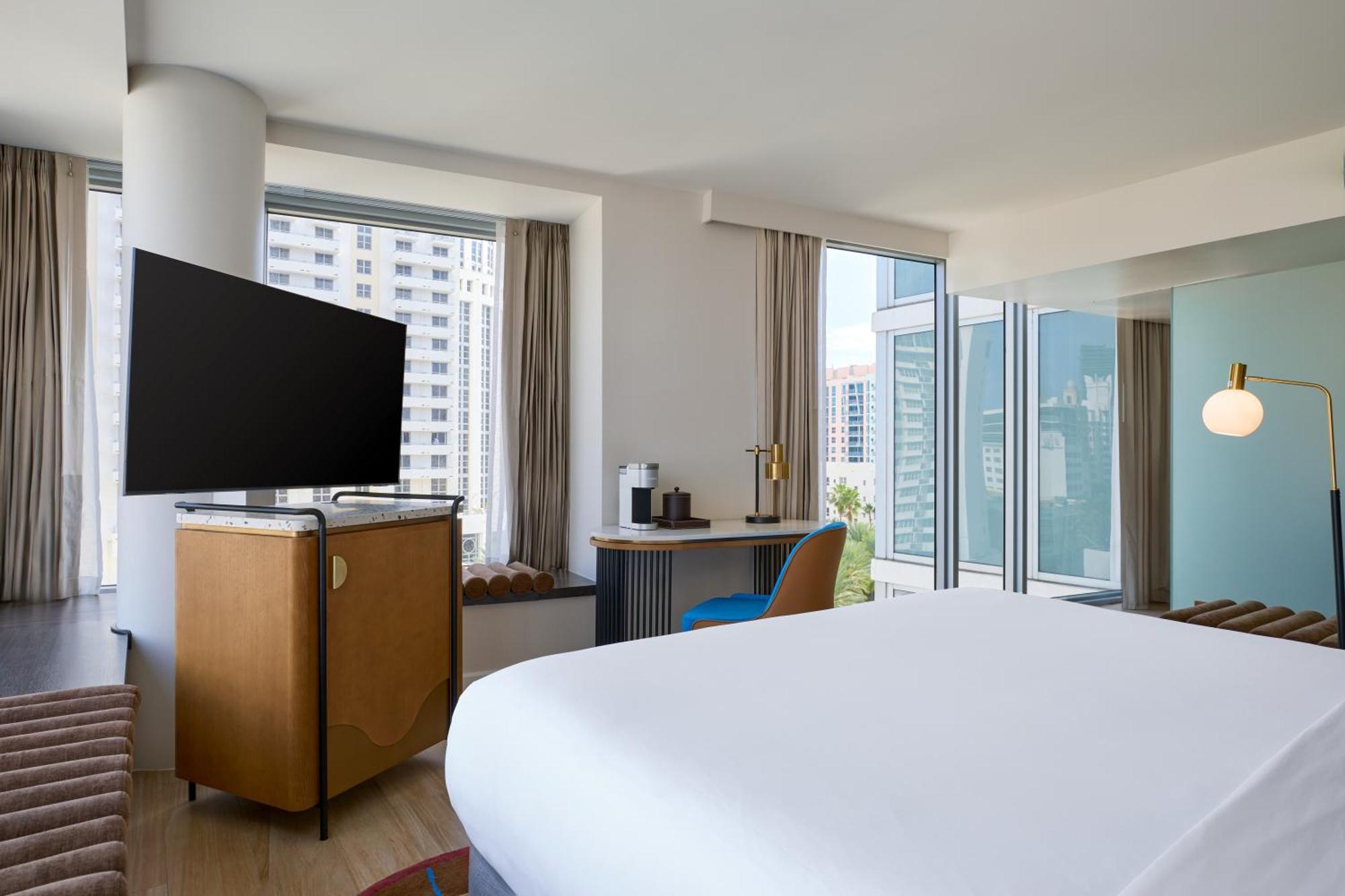 Hyatt Centric South Beach Miami Hotel 4*